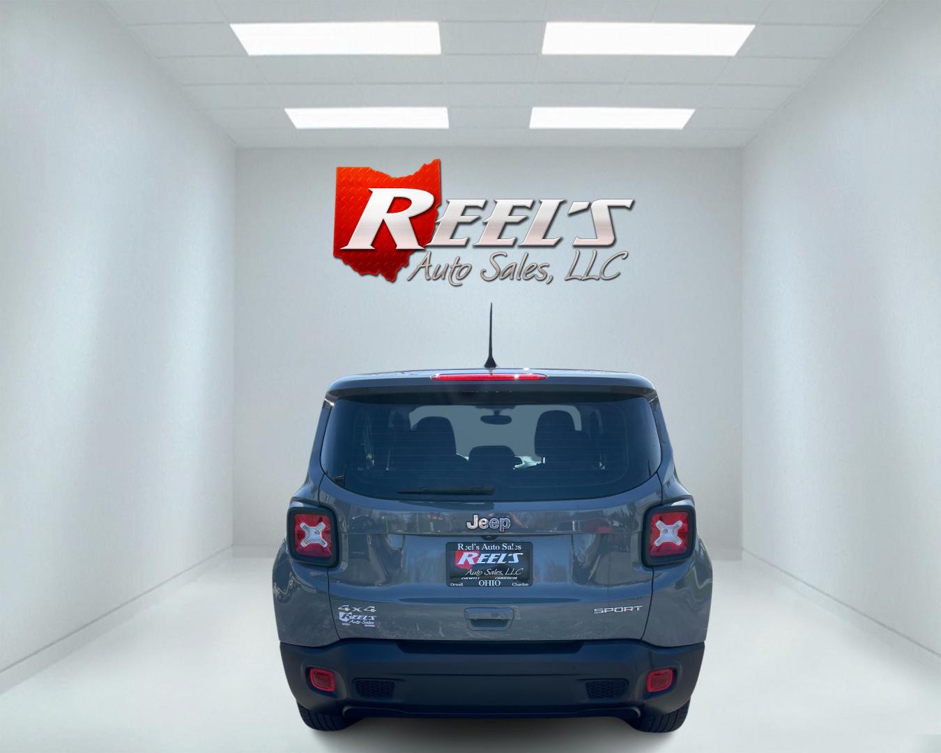 2020 Gray /Black Jeep Renegade Sport (ZACNJBABXLP) with an 2.4L I4 DOHC 16V Multi-Air engine, 9 Speed Automatic transmission, located at 11115 Chardon Rd. , Chardon, OH, 44024, (440) 214-9705, 41.580246, -81.241943 - Photo#6